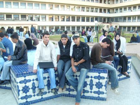 moi et des amis a la fac de dhar almahraz